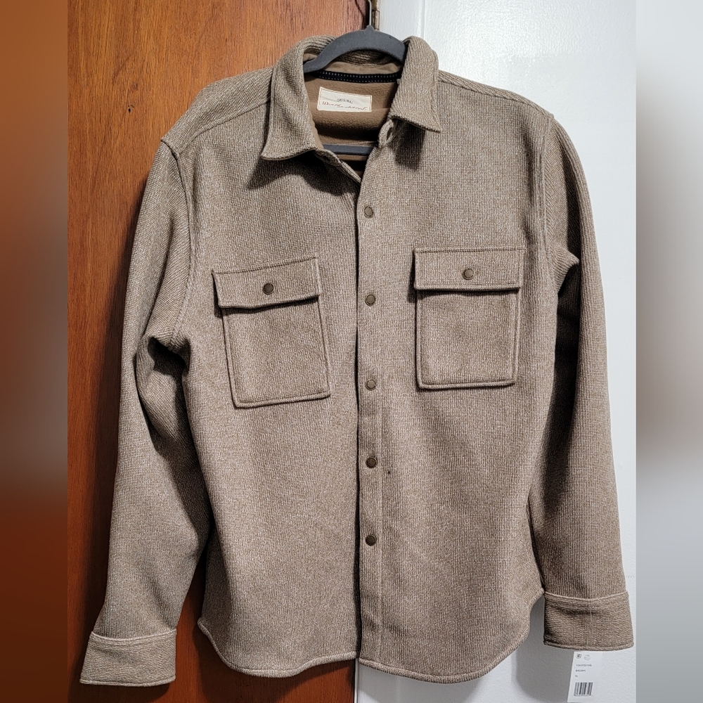Mens XL Winter Button Down Shirt NWT